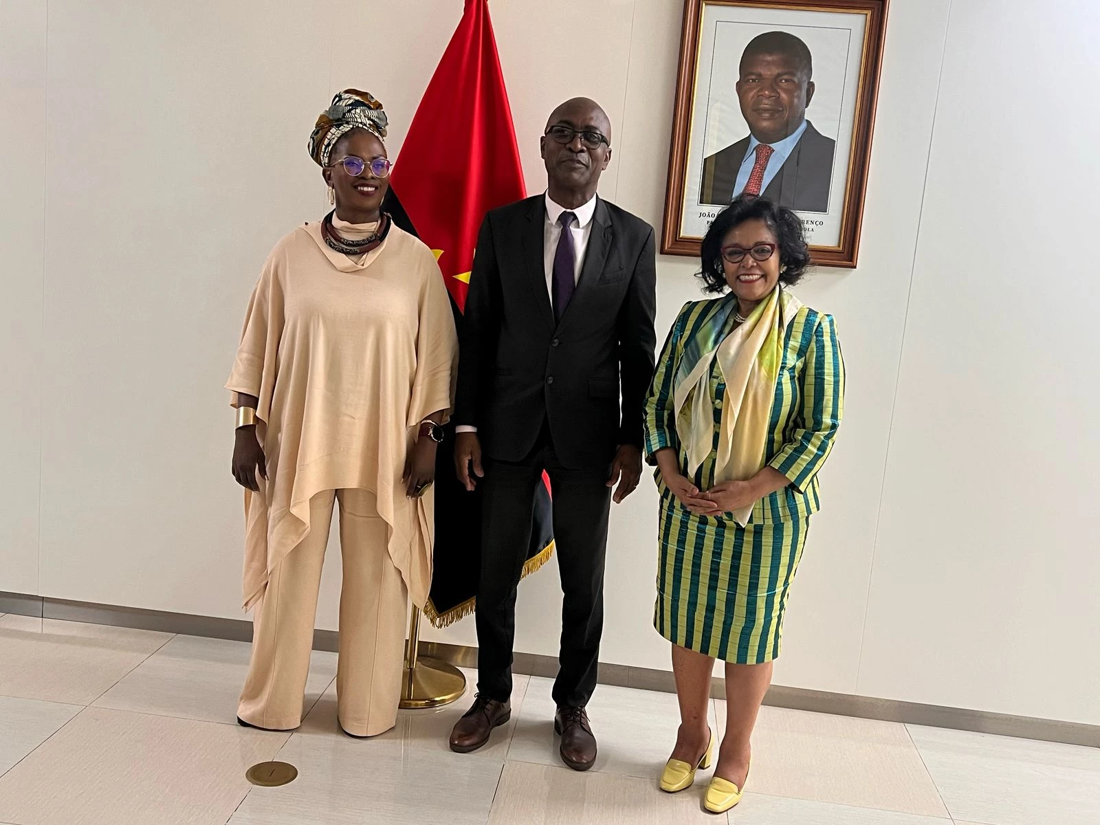 Angola reforça parceria com

a União Africana e AUDA-NEPAD
