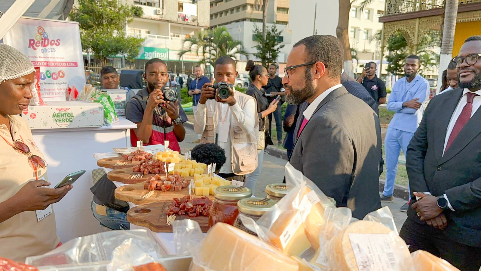 Mario A. Caetano Joao no LinkedIn: Angola está a internacionalizar sua  economia. Participe destes eventos…